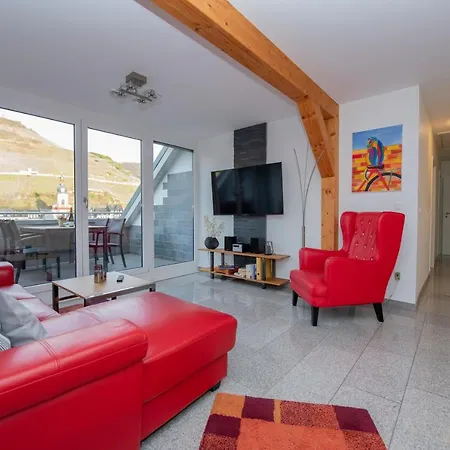 Cella Apartment *